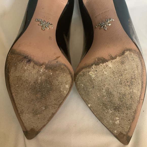 Prada patent leather black pumps size 4.5 - Picture 6 of 7